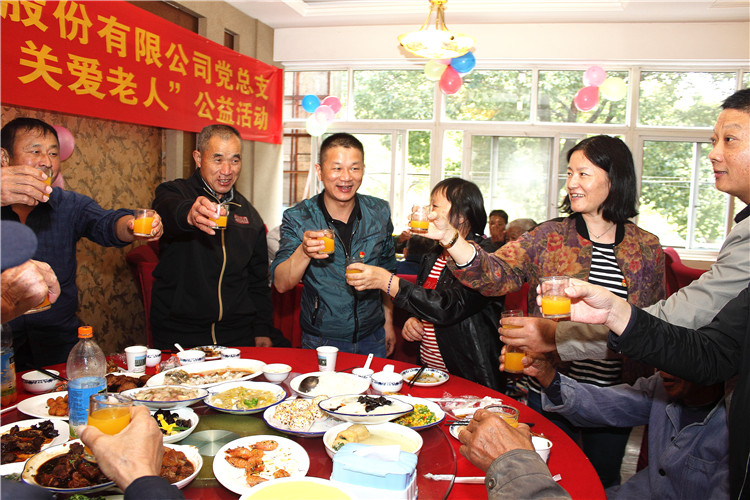 1539765951117031.jpg 1539765951117031.jpg