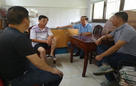 講原則、講擔(dān)當(dāng)、講奉獻(xiàn)，爭(zhēng)當(dāng)弘揚(yáng)正能量的典型 ---宣傳學(xué)習(xí)王德林同志的先進(jìn)事跡