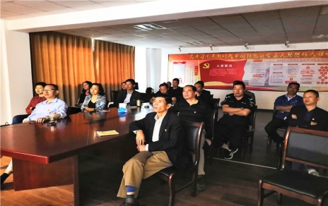 聆聽黨課，增強(qiáng)做好群眾工作的能力和責(zé)任心