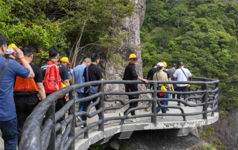 活力?健康?團結(jié)?奮進，徒步毅行激發(fā)新干勁