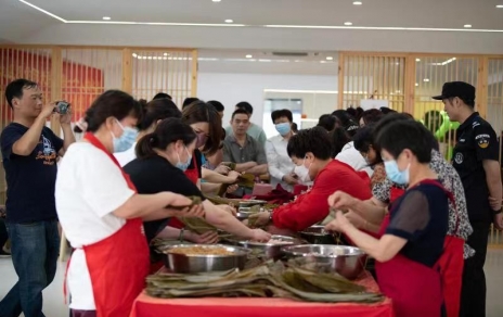 組團(tuán)共建、服務(wù)民生---這里的黨群服務(wù)中心格外有溫度